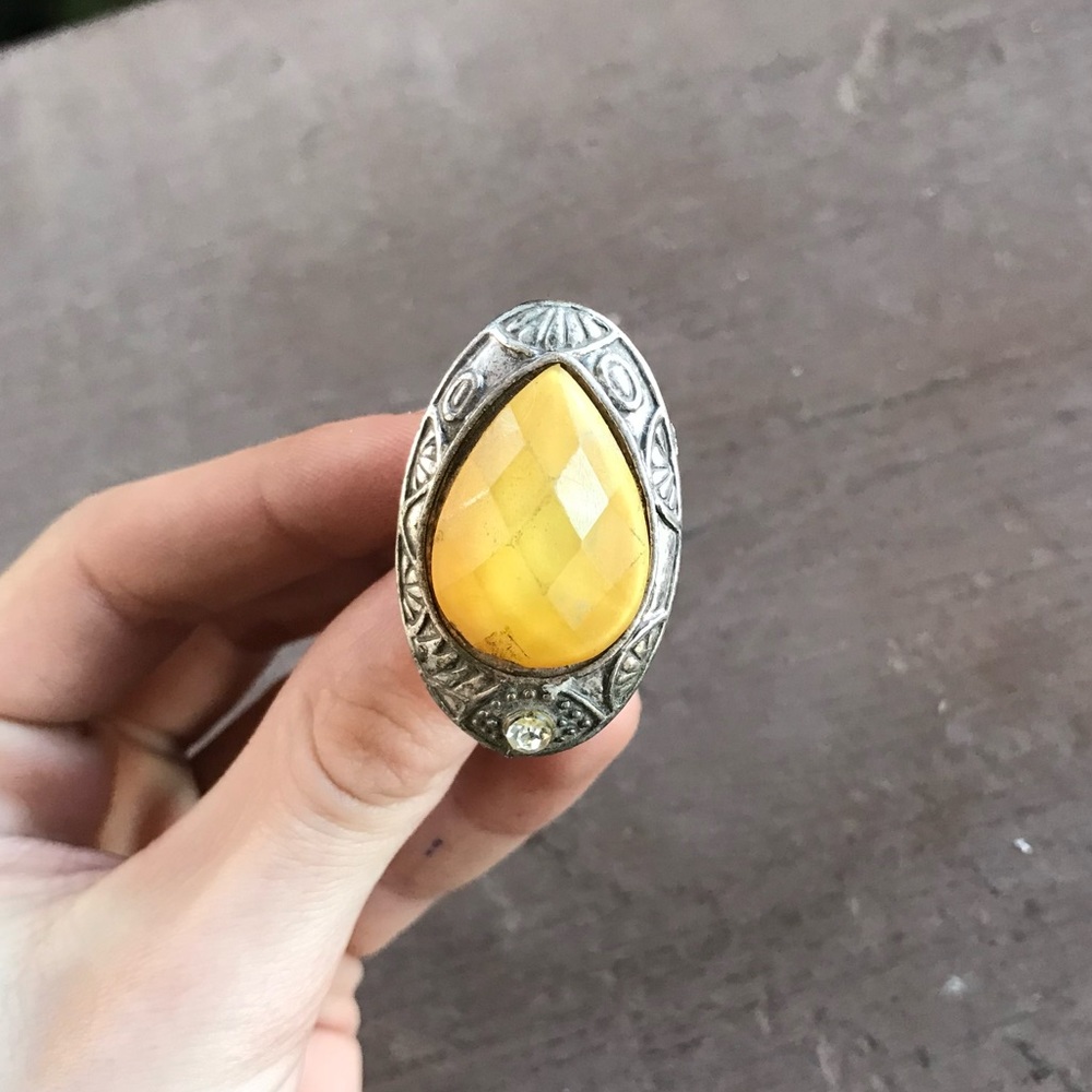 Vintage silver ring with Yellow resin stone and Crystal accent- adjustable